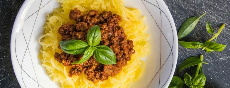 Menu végétarien|Spaghettis de courges à la bolognaise