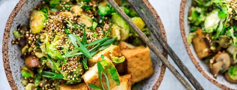 recette vegetarienne tofu grille chou bruxelles champignons sesame