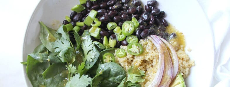 recette vegetarienne quinoa haricots noirs avocat