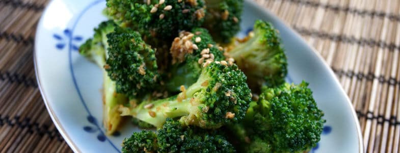 recette-vegetarienne-brocolis-sauce-sesame