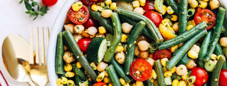 recette-vegetarienne-pois-chiches-haricots-verts-tomates