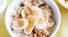 Porridge banane cannelle