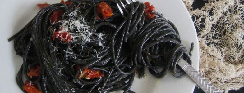 recette halloween spaghettis noirs