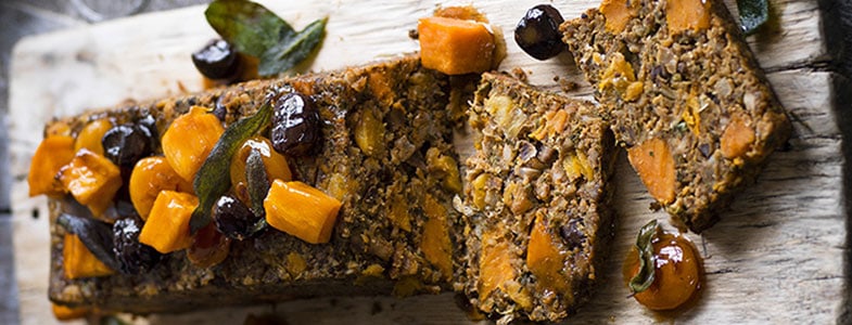 Recette végétarienne Noël – Cake aux patates douces, châtaignes et abricots