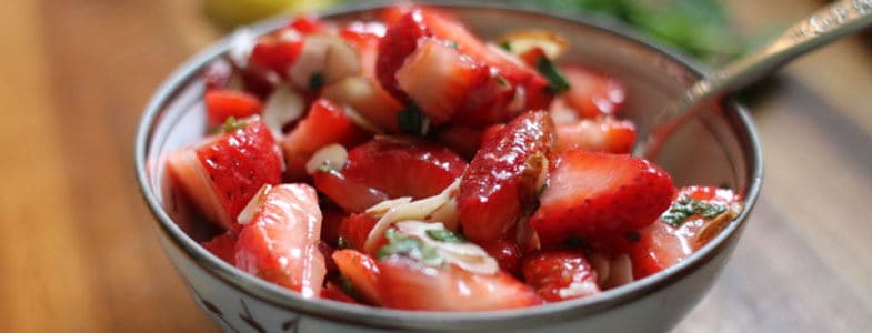 recette vegetarienne dessert salade fraises