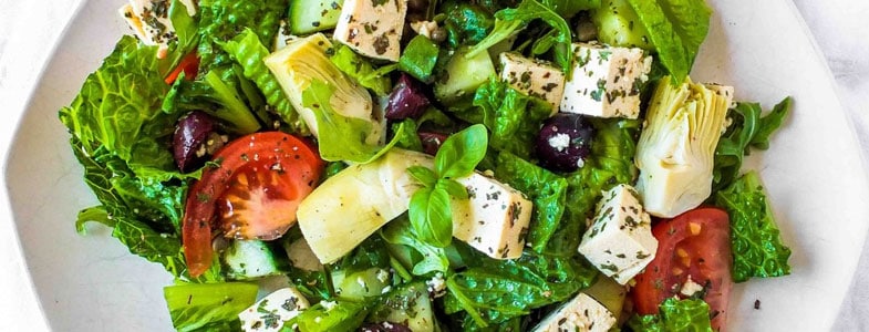 recette-vegetarienne-salade-grecque-tofu
