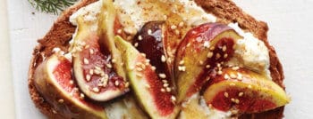 recette-vegetarienne-toasts-figues-ricotta