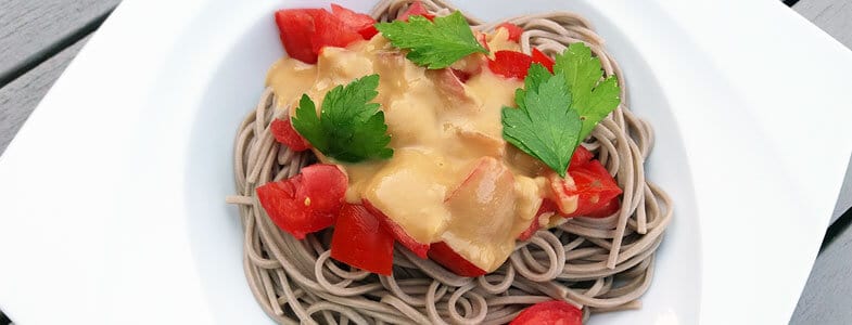 recette-vegetarienne-nouilles-soba-tomates