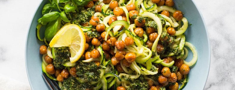 recette-vegetarienne-pois-chiches-spaghettis-courgettes