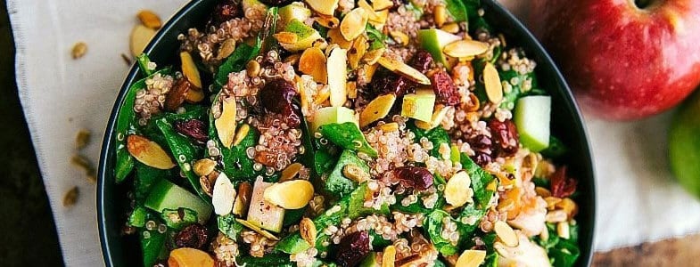 recette-vegetarienne-salade-quinoa-pommes-amandes