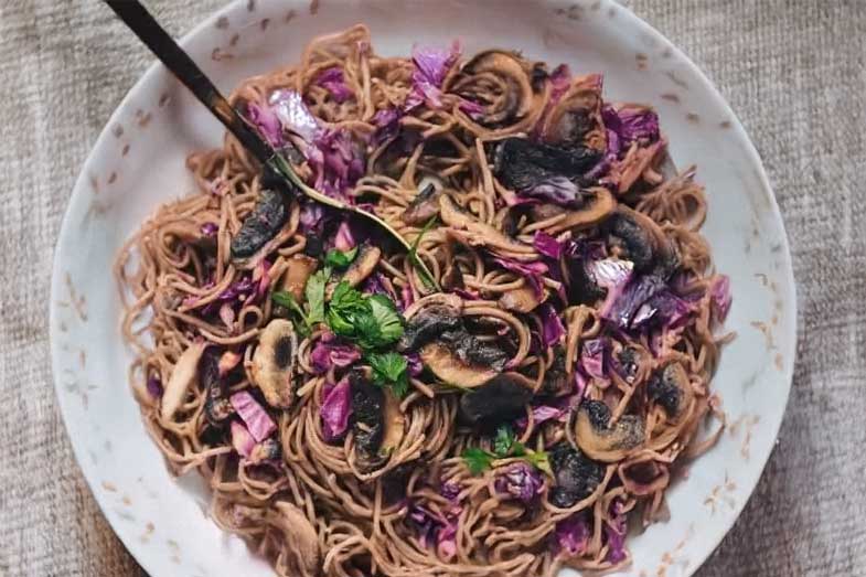 recette-vegan-nouilles-soba-chou-rouge