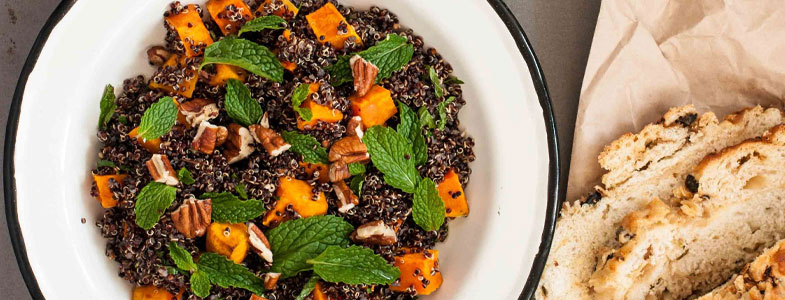 recette-vegetarienne-quinoa-noir-courge-rotie