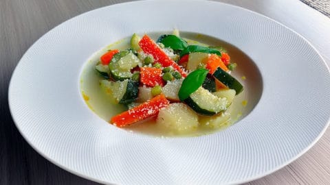 recette-vegetarienne-minestrone-ete