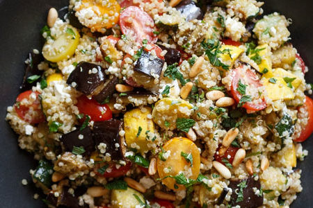 recette-vegetarienne-salade-quinoa-legumes-grilles