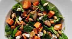 Salade de légumes rôtis et graines de courge
