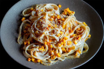 recette-vegetarienne-linguine-cacio-pepe-mais