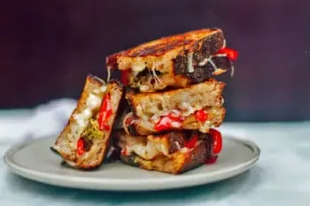 recette-vegetarienne-croque-monsieur-brocoli