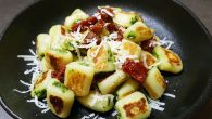 recette-vegetarienne-gnocchis-pesto-epinards